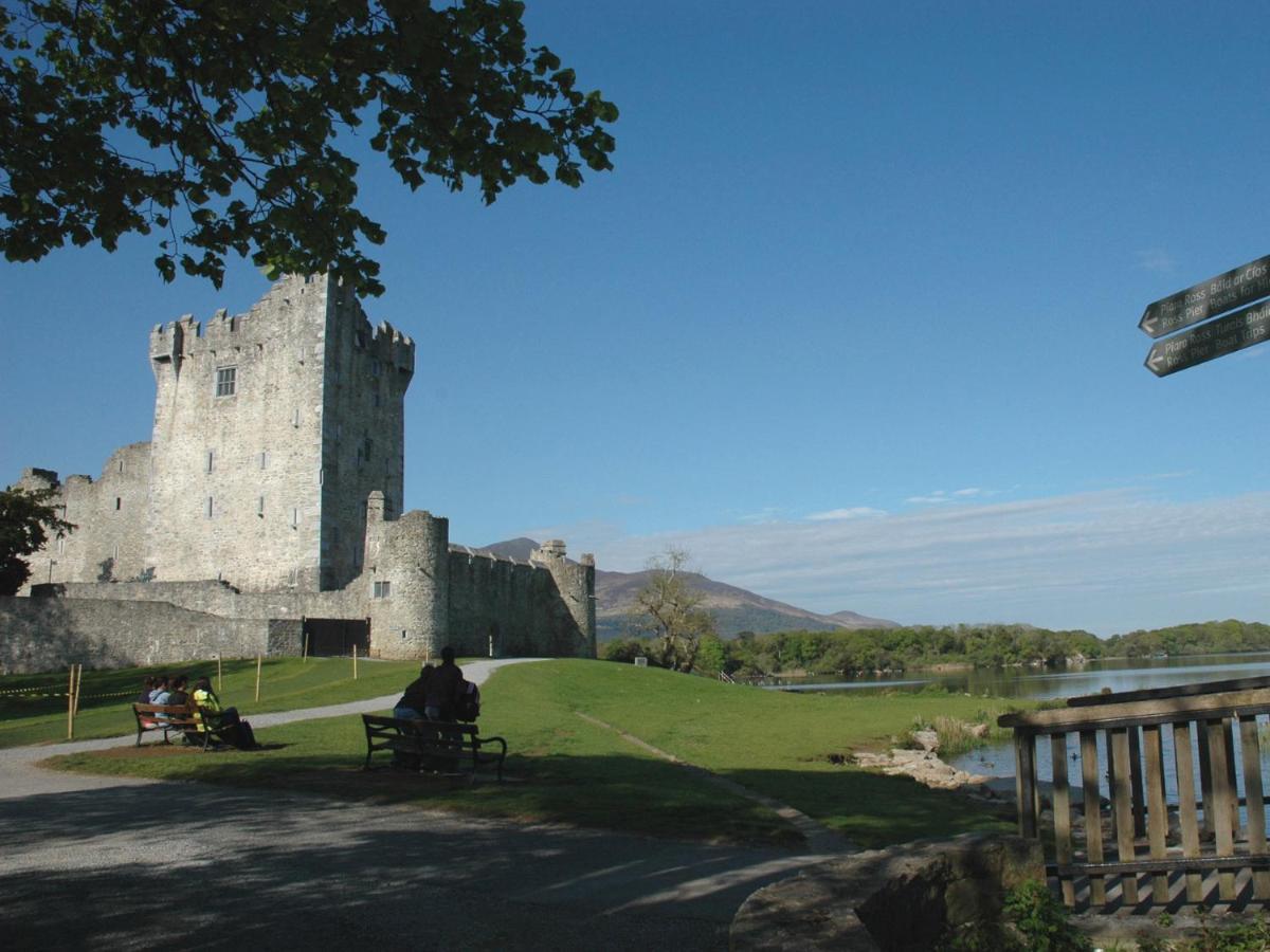 Madams Hill House Killarney By Trident Holiday Homes Exterior photo