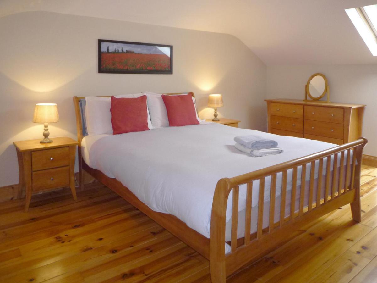 Madams Hill House Killarney By Trident Holiday Homes Exterior photo